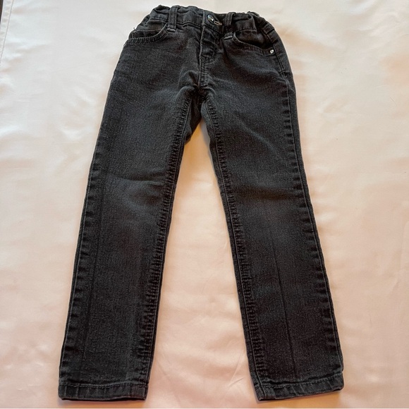 Toddler Girl size 4 Jeans Bundle (2 pair) The Children’s Place, Jordache - Picture 7 of 14